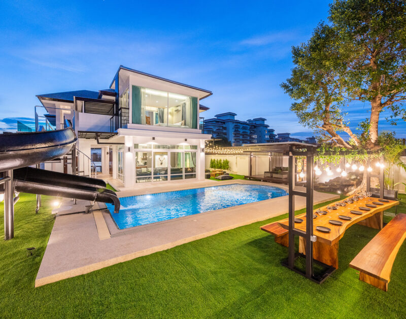Moon Shade Pool Villa Pattaya