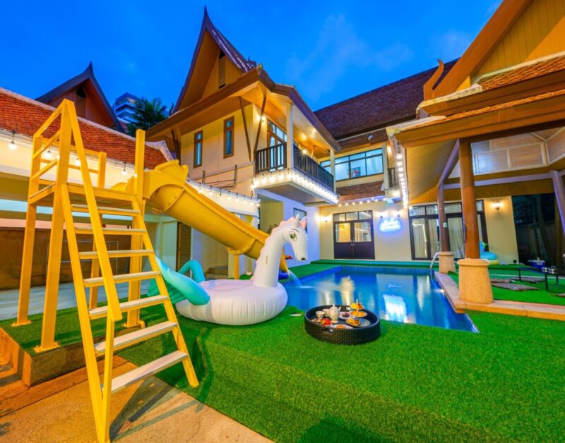 Bali Beach Pool Villa Pattaya