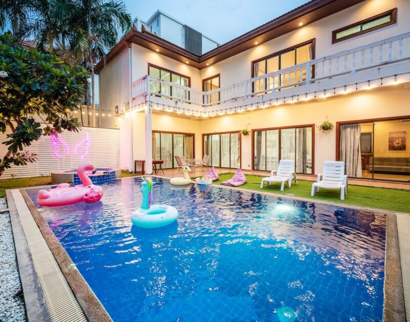 Fairy Grand Pool Villa Pattaya