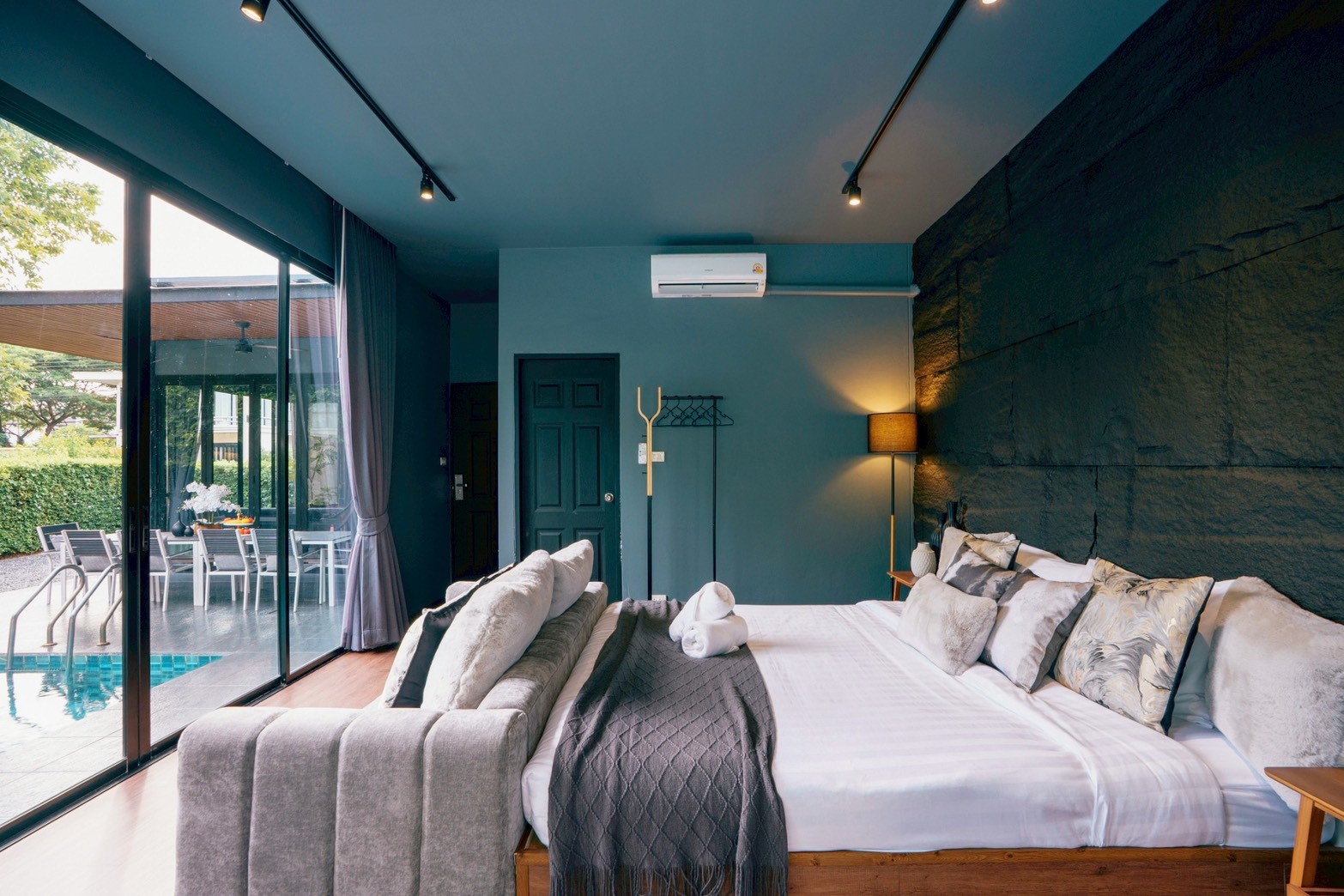 Coco Casa Pool Villa Pattaya