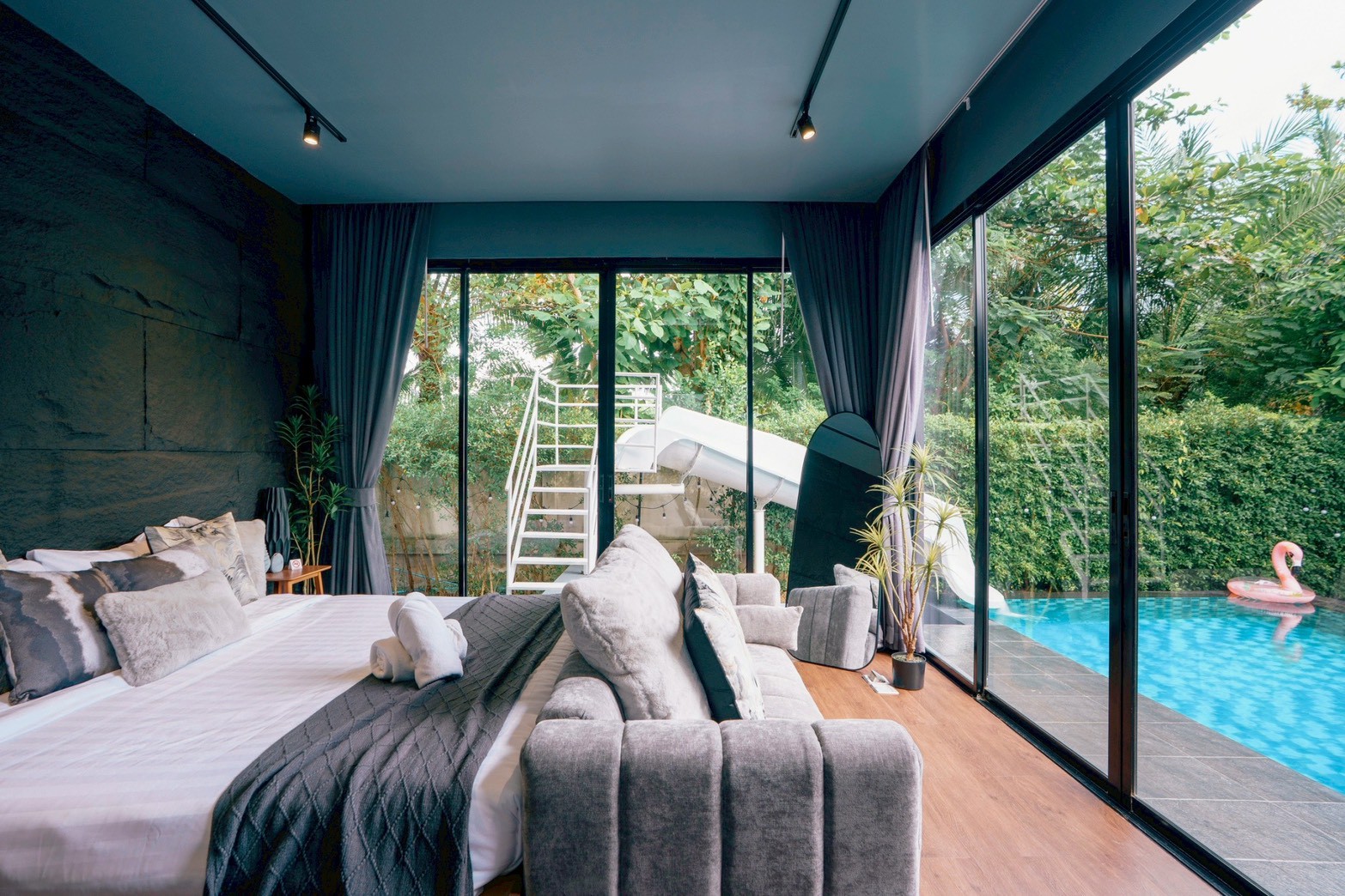 Coco Casa Pool Villa Pattaya