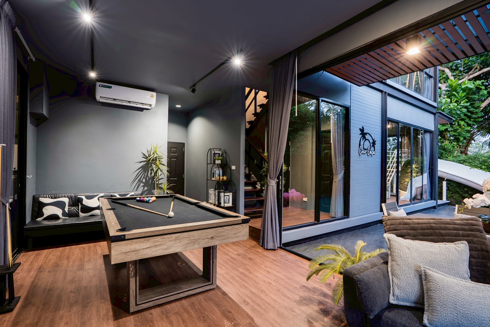 Coco Casa Pool Villa Pattaya