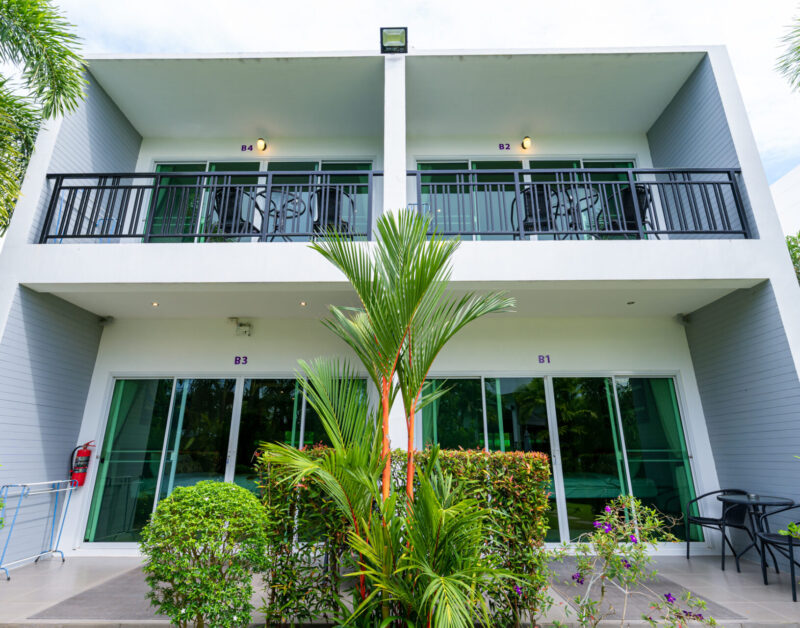 Phoenix Pool Villa Pattaya