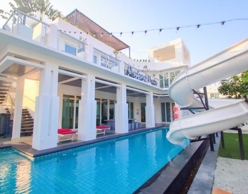 Ongfong Oasis Pool Villa Pattaya