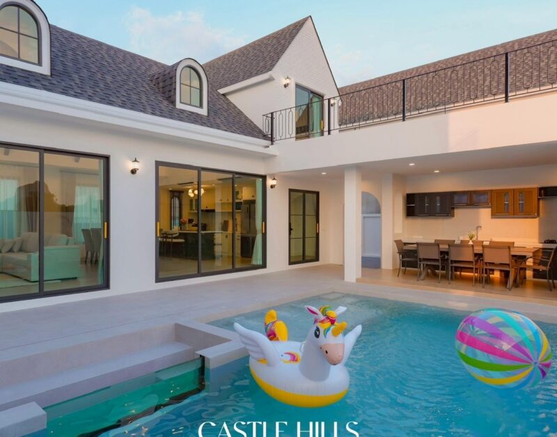 Castle Hill Pool Villa Pattaya